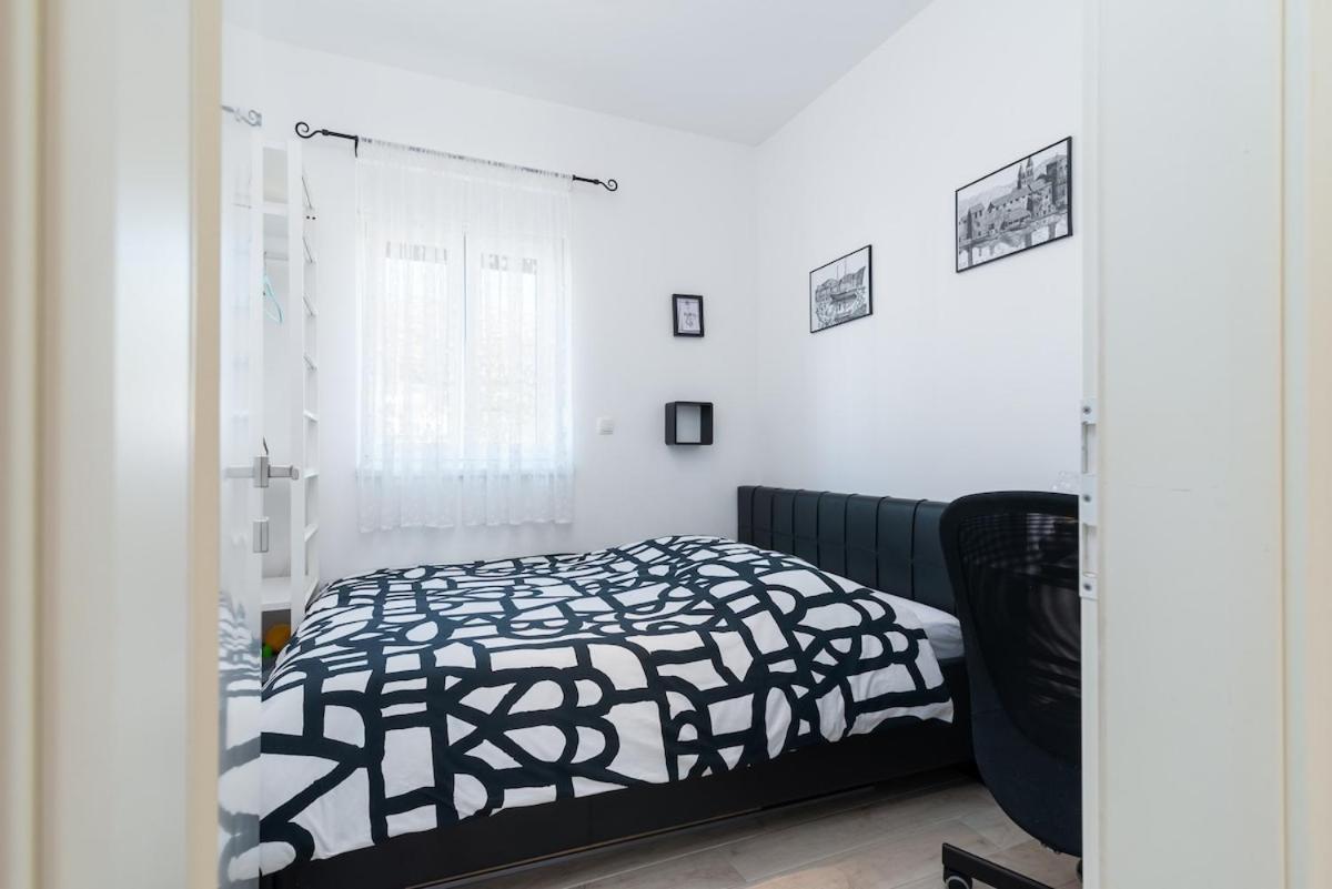 Apartman Spiro Trogir Exterior foto